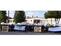 AÖA öğrencileri Meclis önüne yürüdü