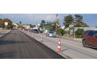 Başbakan Üstel, Bakan Arıklı ile birlikte yol çalışmasını inceledi