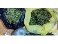 Edirne'de uyuşturucuyla yakalanan 2 şüpheli tutuklandı