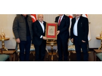 Tatar: Kıbrıs Türkü bağımsızlık mücadelesinde yalnız olmadığını , Türkiye’nin yanlarında olduğunu tüm dünyaya gösterdi