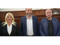 İskele ilçesinde seçilen belediye başkanları mazbatalarını aldı