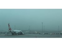 İstanbul'da hava ulaşımına sis engeli