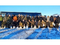 Ukrayna ile Rusya arasında yapılan esir değişiminde 100 asker serbest bırakıldı