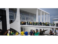 Brezilya'da Ulusal Kongre'ye baskın: Lula'ya destek yağdı