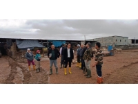 Bakan Oğuz, şiddetli yağışlardan etkilenen Mesarya bölgesinde incelemelerde bulundu