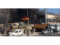 Ankara'da halı mağazasında yangın