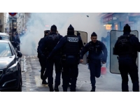 Fransa’da emeklilik yaşı kaosu: Ülke çapında grev başlıyor