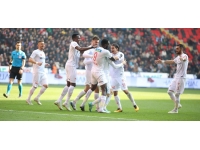 Sivasspor Gaziantep'te sevindi