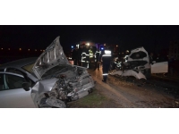 Tekirdağ'da iki otomobil kafa kafaya çarpıştı: 1 ölü, 3 yaralı