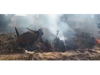 Hindistan'da iki savaş uçağı düştü: Bir pilot öldü