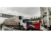 Anadolu Otoyolu'nda zincirleme kaza: 4 yaralı