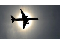 Hong Kong, turistleri geri çekmek için 500 bin ücretsiz uçak bileti verecek