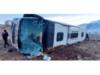 Afyonkarahisar'da otobüs devrildi: 8 ölü, 35 yaralı