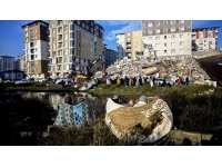 Depremlerde can kaybı 5 bin 894’e yükseldi