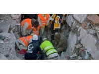 Kahramanmaraş'ta arama kurtarma çalışmaları sürüyor