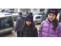 Artvinli kardeşler harçlıklarını depremzedeler için bağışladı