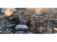 Asrın felaketinde, dünyaca ünlü isimlerin Türkiye'ye desteği sürüyor