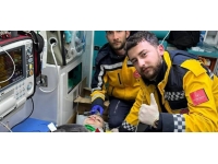 Hakkari'den Hatay'a giden ekipler, depremden 96 saat sonra enkazdan 3 kişiyi kurtardı