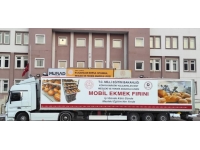 Liseliler yaptıkları "mobil ekmek fırını" Hatay'a gönderdi