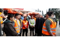 Cumhurbaşkanı Tatar Afet Yardım Merkezi’ni ziyaret etti