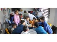 Depremzede çocuklar Çankırı'daki çocuk akademisinde moral buluyor