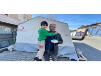 Kahramanmaraş'ta enkazdan kurtulan Özoğlu ailesi yaşadıklarını unutamıyor