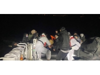 Çanakkale açıklarında 39 düzensiz göçmen kurtarıldı