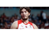 Milli basketbolcu Cedi Osman'dan depremzede çocuklar için çağrı