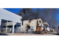 Sanayi bölgesindeki yangın ile ilgili 2 tutuklama