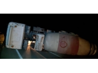 Kaza sonucu yaralanan beton mikseri sürücüsü hastaneye kaldırıldı