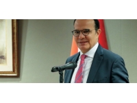 TC Dışişleri Bakan Yardımcısı Bozay, İİT’den Kıbrıslı Türkler için destek istedi