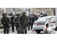 İsrail cuma namazı öncesi Batı Şeria'daki Filistinlilerin Kudüs'e girişini kısıtladı