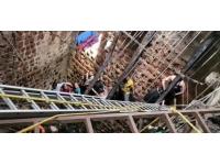 Hindistan'da tapınaktaki kuyuya düşerek ölenlerin sayısı 35'e yükseldi