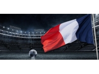 Fransa'da İslam karşıtı karar: Futbolcuların oruç açma arası yasaklandı