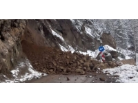 Heyelandan saniyelerle kurtuldu