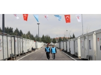 TDV ve Diyanet depremzedelere manevi rehberlik yapıyor