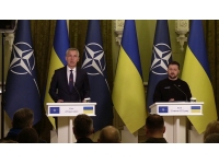 NATO Genel Sekreteri Stoltenberg, Kiev’de Ukrayna’ya destek mesajı verdi