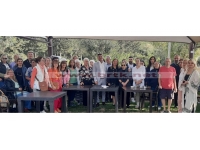 Alsancak’ta 8 hayvanın zehirlenmesine bölge sakinleri toplanarak tepki gösterdi