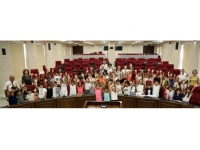 Öğrenciler Meclis’i ziyaret etti