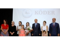 Cumhurbaşkanı Tatar, KÖDER himayelerinde düzenlenen belgesel gösterimine katıldı:“Kadınlarımızın verdiği mücadeleler takdire şayandır”