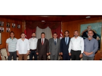 Başbakan Üstel, kamuda yetkili sendikalar ile toplantı yaptı: 47/2010 sayılı yasa kapsamındaki çalışanlara ek artış konusunda uzlaşıya varıldı