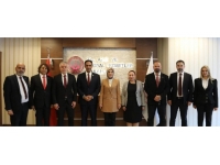Gardiyanoğlu, TC  Aile Ve Sosyal Hizmetler Bakanı Göktaş ile sosyal hizmetler alanında yeni projeleri görüştü