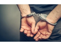 Bir doktor ve bir eczacı daha tutuklandı