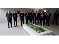 Şentop’tan, Kurucu Cumhurbaşkanı Denktaş ve Özgürlük Mücadelesi Lideri Dr. Küçük’ün anıt mezarlarına ziyaret