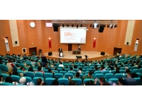 Töre, Kırşehir’de konferans verdi:“Emperyalist ve sömürgecilere aldanmayacağız”