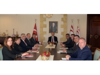 Cumhurbaşkanı Tatar, Meclis’te temsil edilen siyasi parti başkanlarıyla görüştü…“Şu anki pozisyonumuzdan asla geri adım adım atmayacağız”