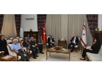 Meclis Başkanı Töre, Kıbrıs Türk Engelliler Federasyonu’nu kabul etti