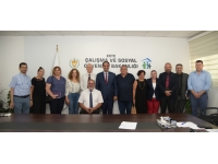 Gardiyanoğlu, Sağlık Dernekleri Platformu’nu kabul etti: “Hastaları rahatlatacak yasal düzenlemeler için çalışıyoruz”