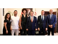 Başbakan Üstel, Balkan Şampiyonu Buse Savaşkan’ı kutladı