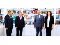 Çavuşoğlu, Azerbaycan Milli İlimler Akademisi’nde KKTC bölümünün açılışını yaptı